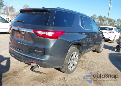 2019 Chevrolet Traverse Premier z USA, uszkodzony, nr VIN 1GNERKKW0KJ251548